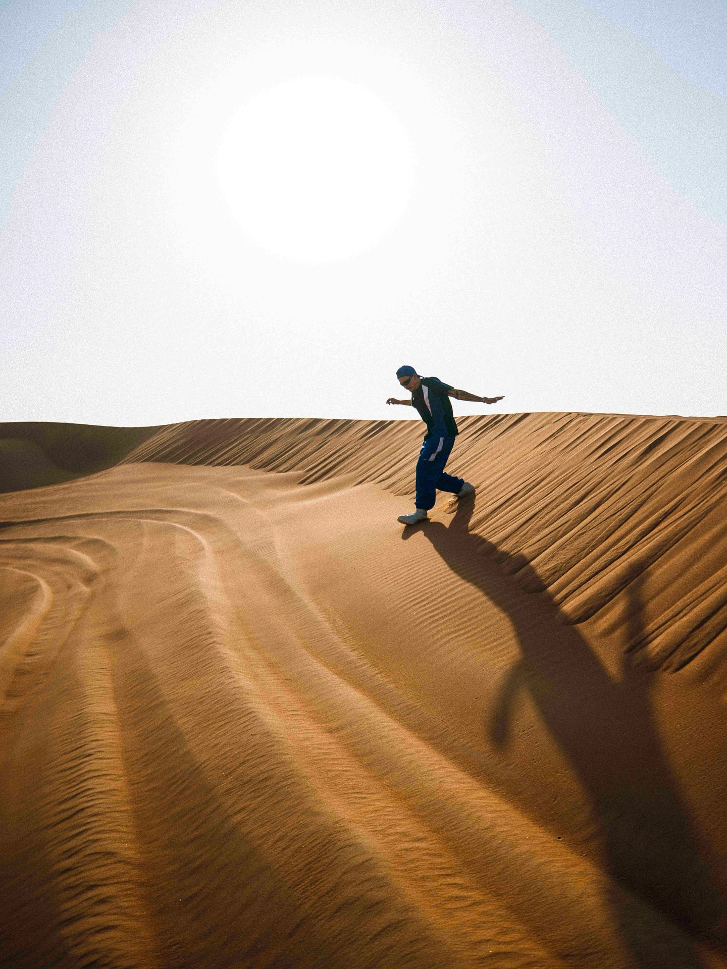 Between dunes and dreams..