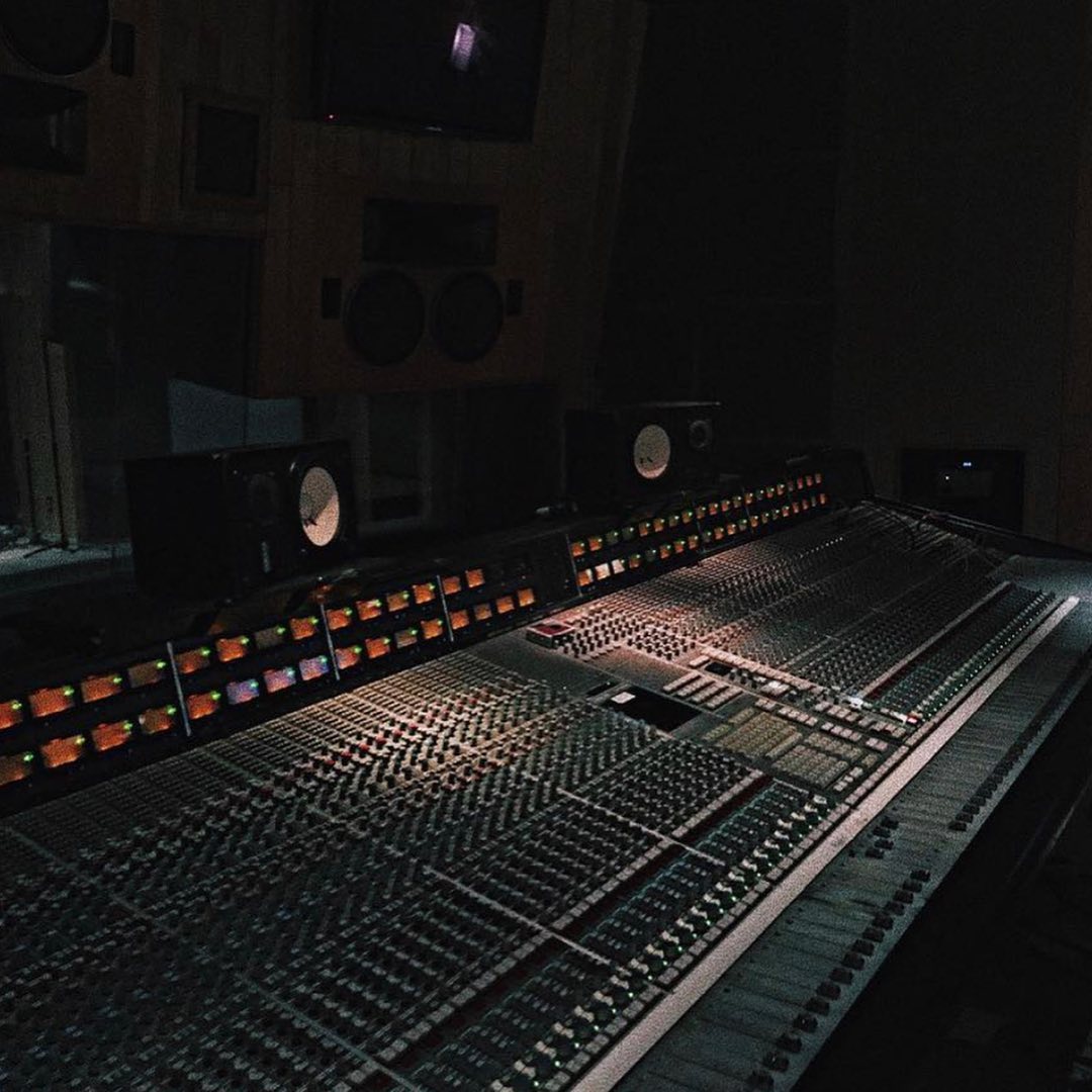 Life’s a celebration 🪐